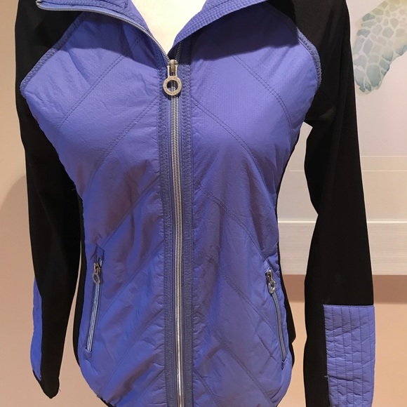 Calvin Klein Jackets & Blazers - Calvin Klein activewear jacket